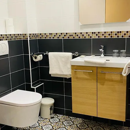 Gambetta Hotel Paris